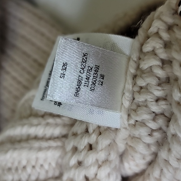 Pink Victoria's Secret Knit Pullover - Picture 8 of 11